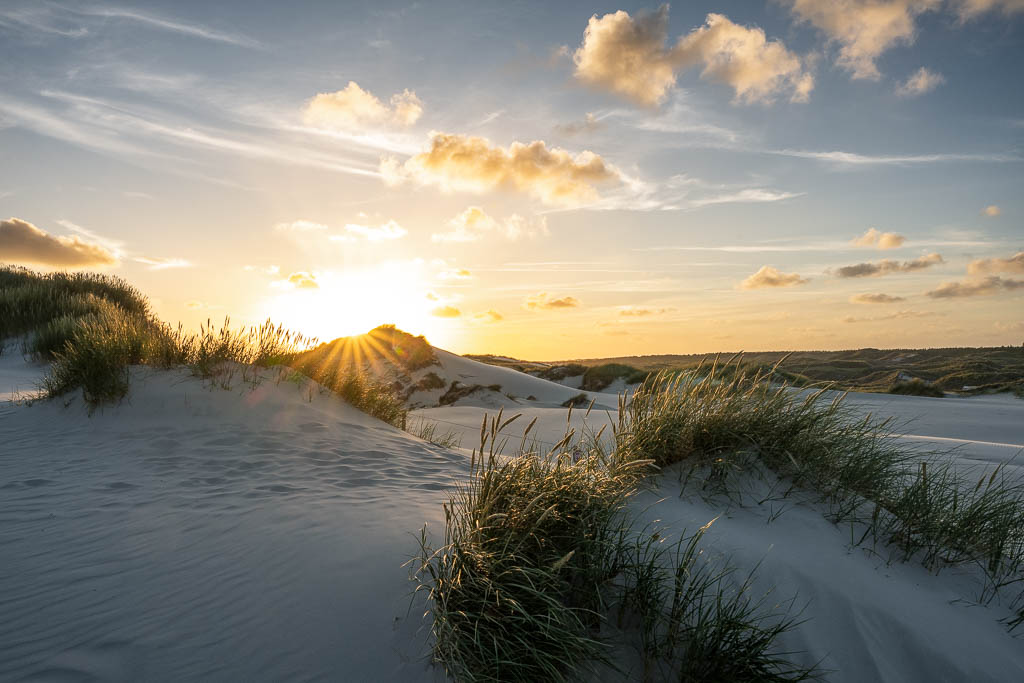 Sonnenuntergang über den Dünen von Amrum