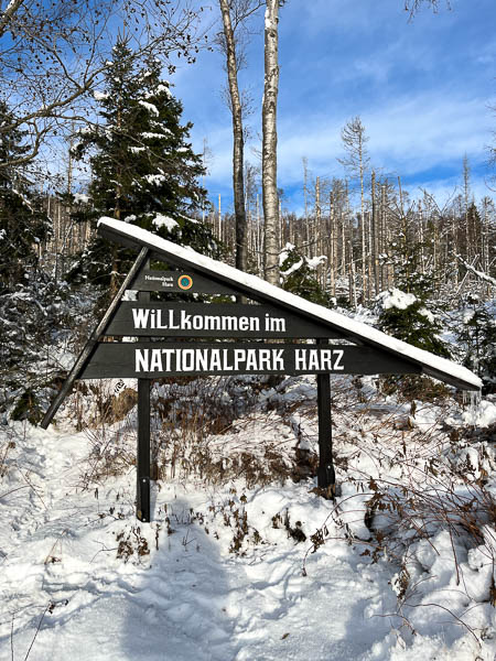 Willkommen im Nationalpark Harz - Hinweisschild in Schierke