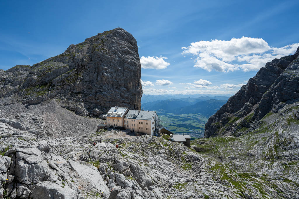 Riemannhaus auf 2.177 Metern im Steinernen Meer