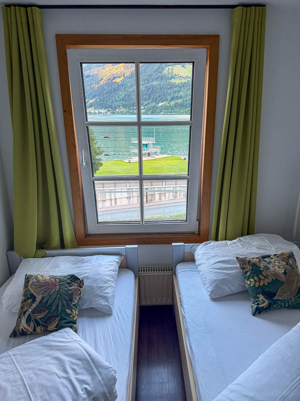 Vierbettzimmer im Seehotel Sissi in Zell am See