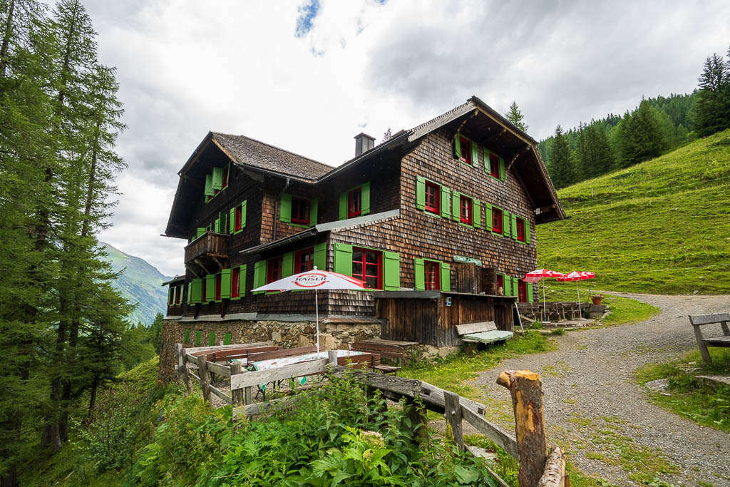 Bewirtschaftete Trauneralm im Nationalpark Hohe Tauern