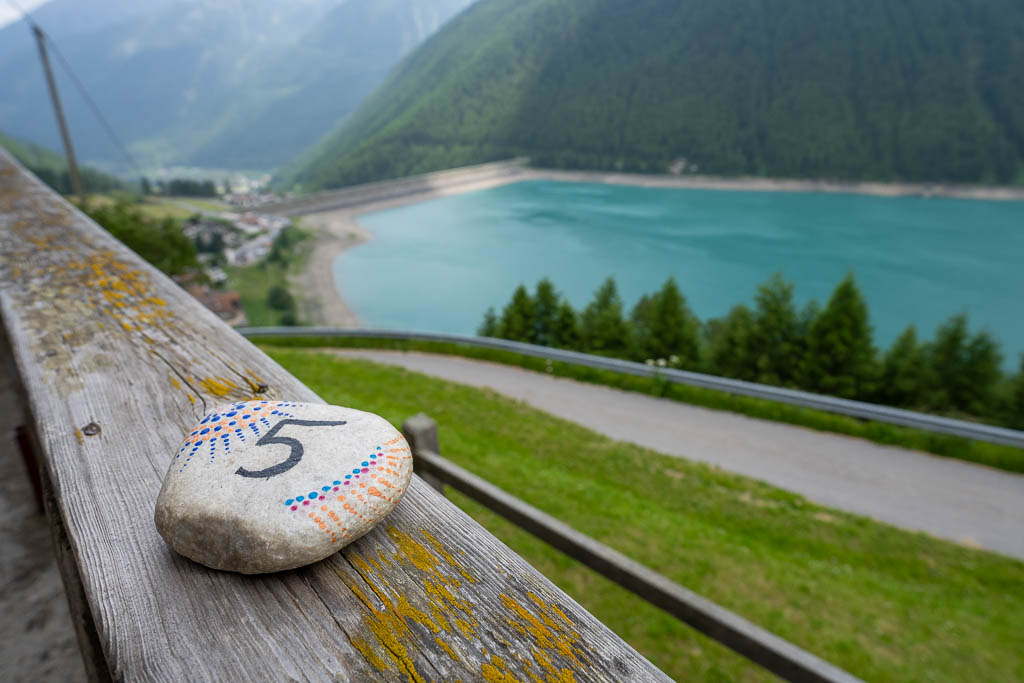 Blick vom Tisenhof auf den Stausee von Vernagt