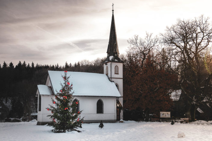 Holzkirche Elend im Schnee