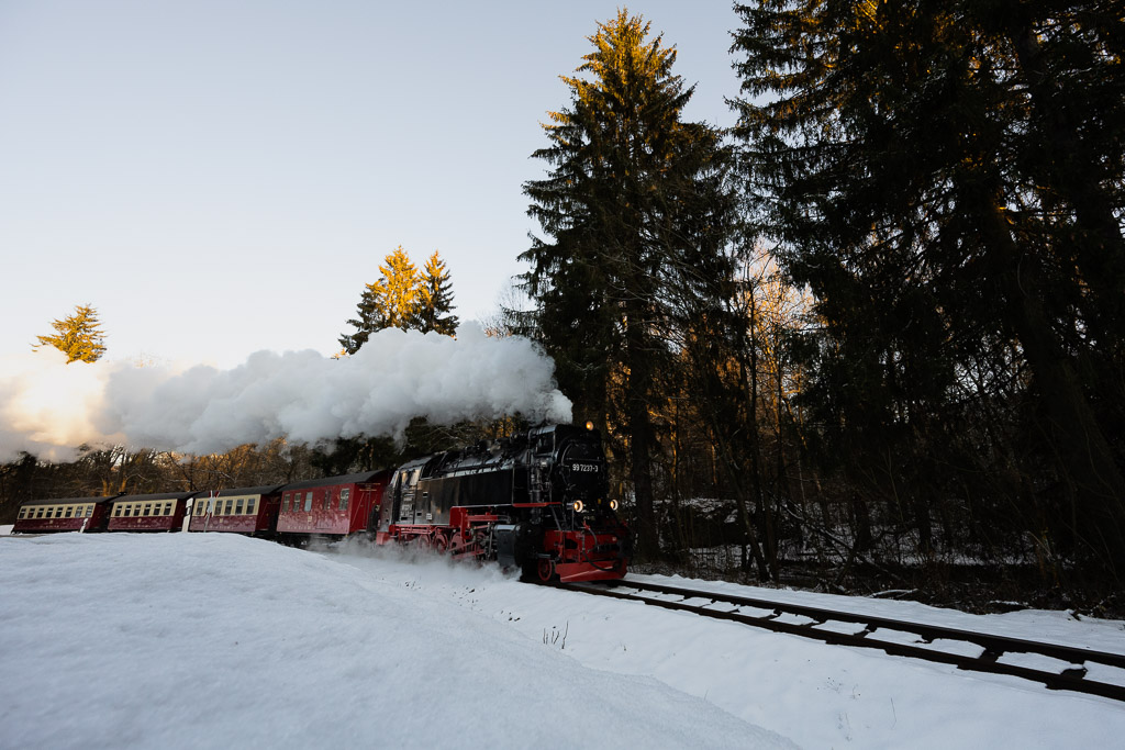 Die Selketalbahn im Schnee bei Alexisbad